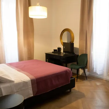 La Del Sarto Oda ve Kahvaltı 3*